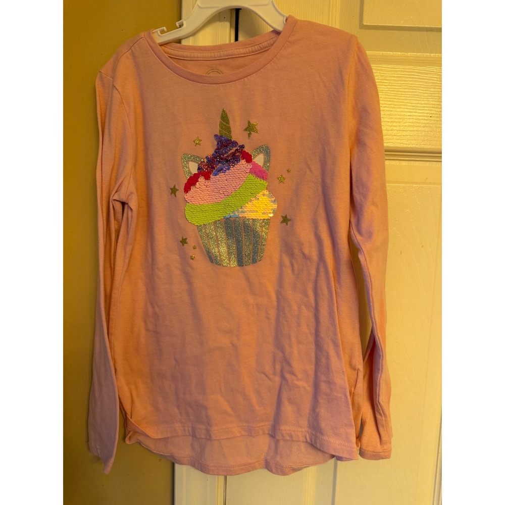 Long sleeve girls, pink shirt, cupcake
